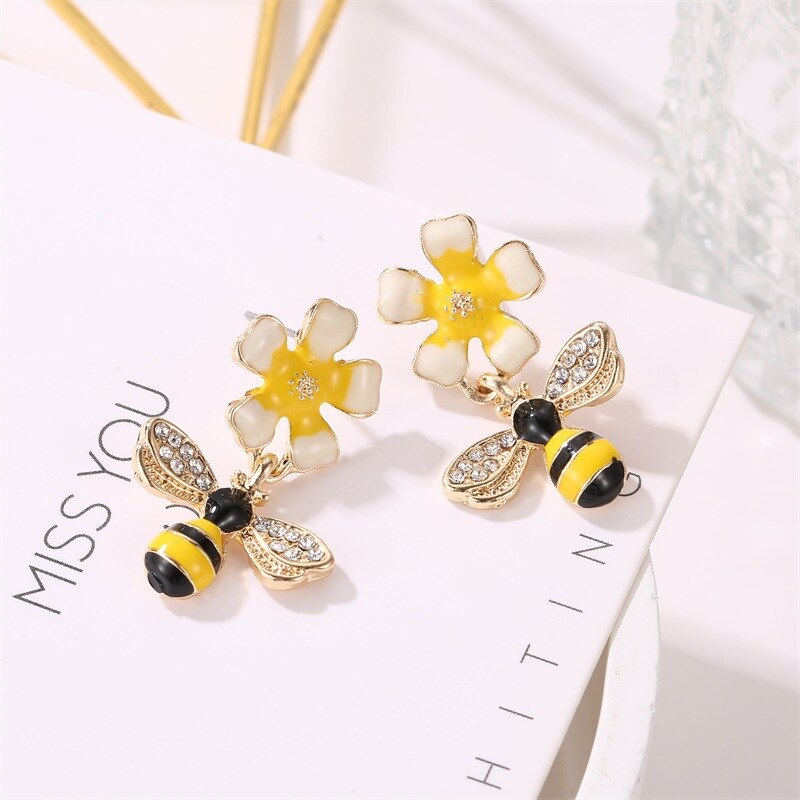 Flower x Bee Earrings