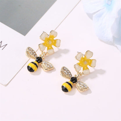 Flower x Bee Earrings