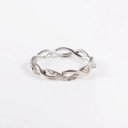 Intertwined Ring